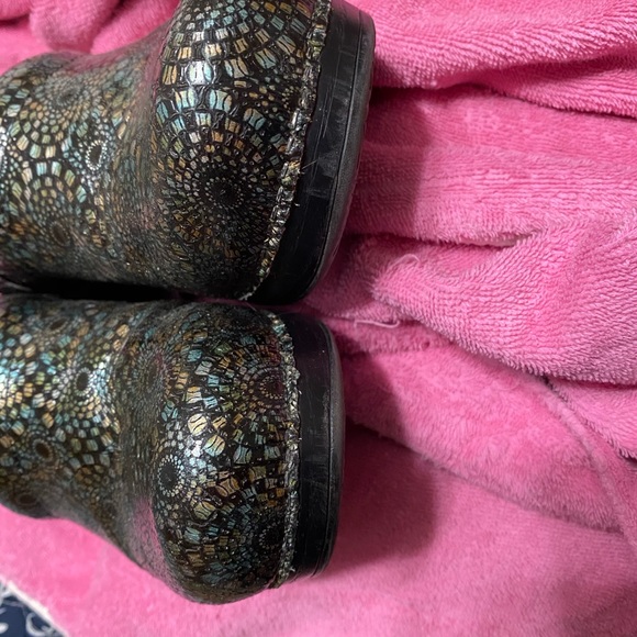 Dansko Nursing Clog - Picture 3 of 11